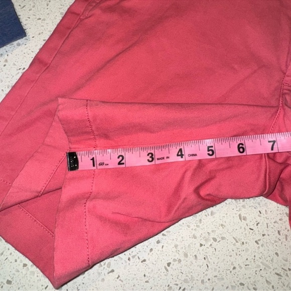 Vineyard Vines Men's 28W Light Red Flat Front 7’ Breaker Shorts - Picture 6 of 8